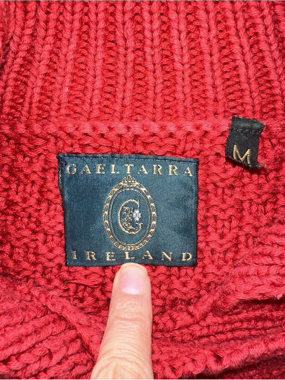 Vintage Gaeltarra Ireland Red Cotton Cable Knit Sweater Medium Irish Chunky - Picture 6 of 11